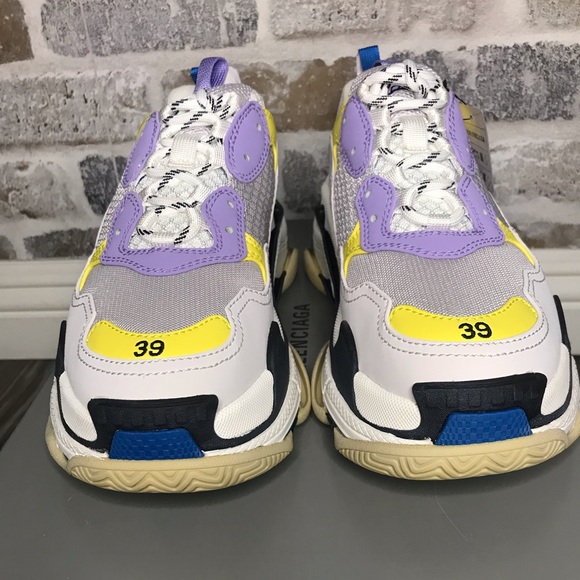 ❌SOLD Balenciaga triple S sneakers 39 women’s - Picture 3 of 11